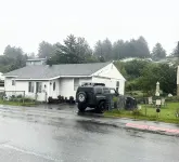 Only 5 minute walk to Downtown and attractions! Explore Alaska