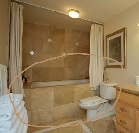 Maui Rainbows And Waves! ~Gorgeous Oceanfront!  ~ 2 Bdrm ~Corner Unit with A/C Отели рядом с достопримечательностью «Лахайна Джодо Мишен»