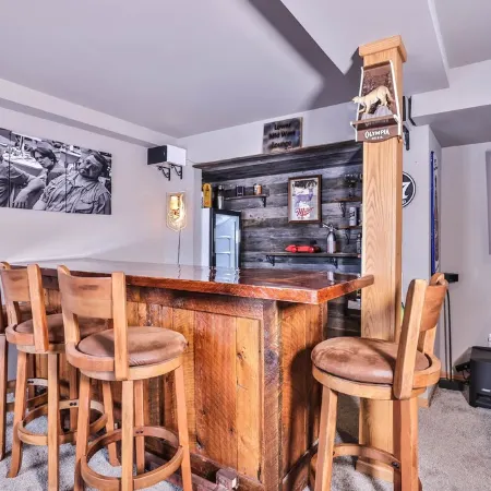 The Lodge at Johnson Lake - Winter Special 35% off month / 25% off weekly