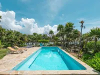 Villa Azul at Paradise Point Hotel di First Bight