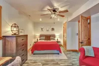 Beautiful Forest Getaway At Historic Pinecrest! 帕爾默湖住宿飯店