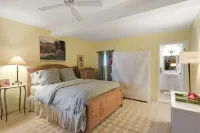 Charming Vintage 1950's Cottage