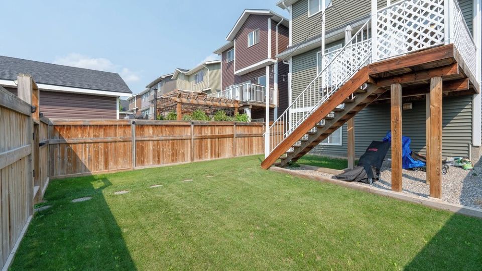 Luxury 3Br Home w/ Theatre, Office & Master Spa