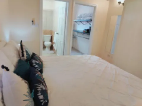 Beach apartment 2 bed 2bath