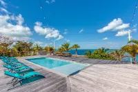 Waterfront 4-Bedroom Home on Private Peninsula w/ Private Dock! - Pools