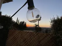 *NEW*secluded/studio/getaway/sunset/mountain view + patio