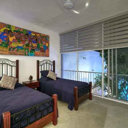 Casa Sweet Pea, Bright and Stylish in Centro