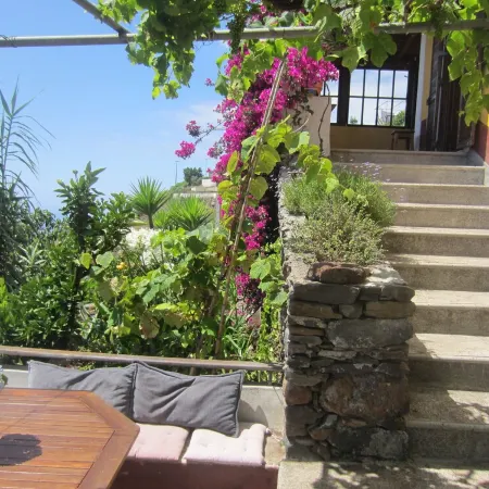 Villa with private pool, large garden and stunning sea view