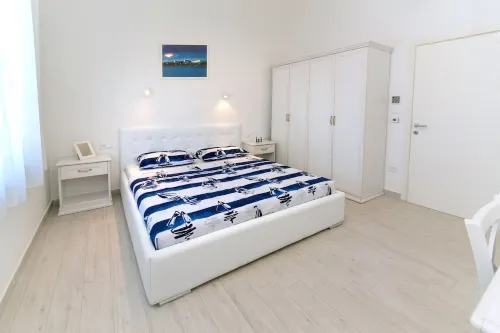 Attractive villa with stunning weiw on sea/pool & landscape -Best offer in July