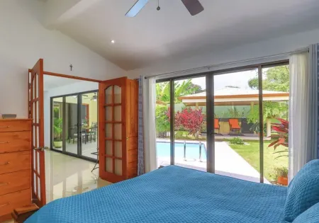 Comfy and Convenient Home Minutes from Beach National Park