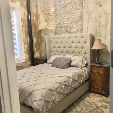 Historic downtown apartment