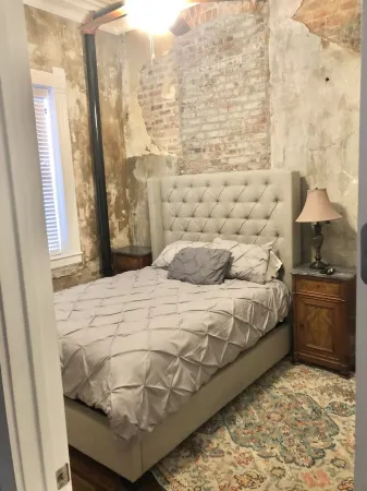 Historic downtown apartment