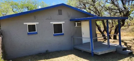 Peaceful Getaway Cottage in Picturesque Arivaca