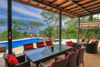 Sea Breeze II Luxury 6 BR Oceanview Estate between Dominical and Manuel Antonio