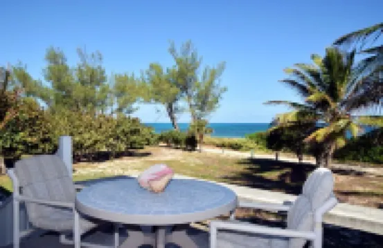 Incredible 4 Bedroom Villa-Ocean Front with a Dock!  15% May Discount!