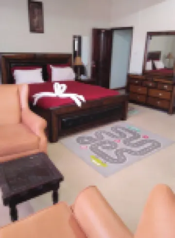 奈瓦沙紐斯特德酒店