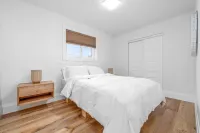 Prime Wellington Location with Water Views and Sandbanks Provincial Park Pass