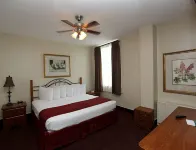 โรงแรมแอร์โรว์ โรงแรมใน