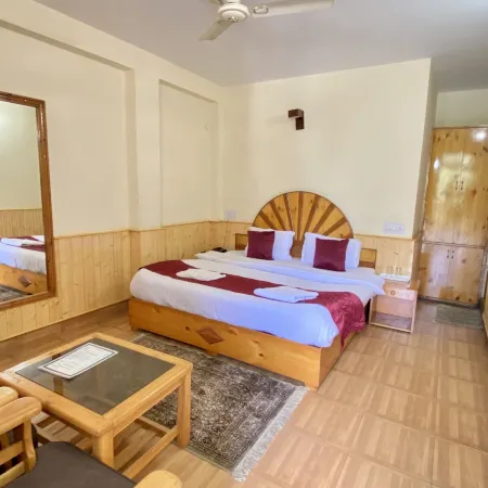 Hotel Purnima River View
