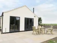 Fieldside Hotels in Muston