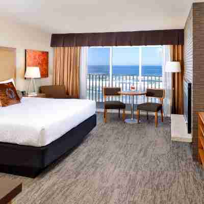 The Coho Oceanfront Lodge Rooms