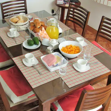 Del Valle House