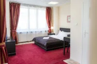 Scsk Żurawia - Bed and Breakfasts