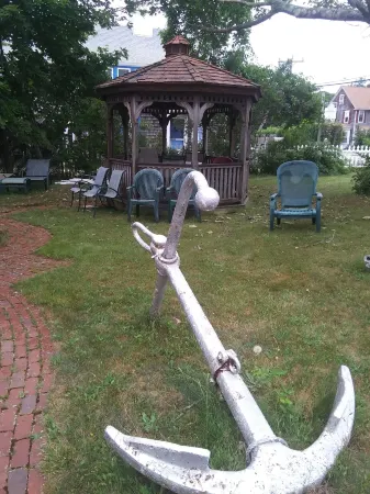 Sea Breeze Inn Beach Rentals