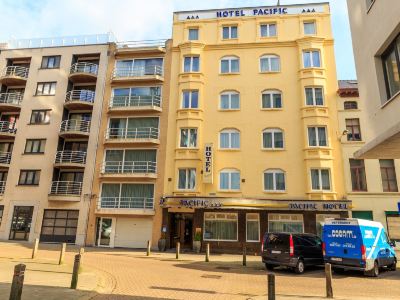 Hotel Pacific