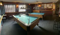 Tumbler Ridge Inn Hotels in Tumbler Ridge