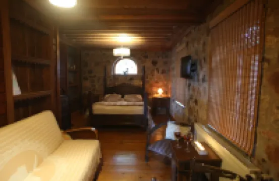 Kosk Orman Butik Otel Hotels near St. George Monastery