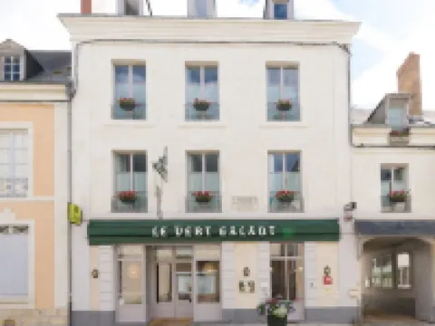 Logis Hôtel le Vert Galant Hotels in La Fleche