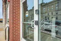 Unique & Stylish Studio Loft in Huntington! - Holiday Apartments