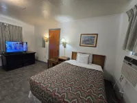 OYO Sandman Inn Hotels in Wright County