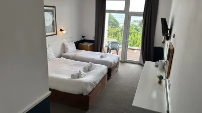 Diamond Hotel  호텔