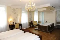 Heliopark Bad Hotel Zum Hirsch - balcony