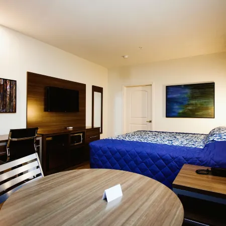 Palace Inn Blue Hwy 6 & Westpark Отели рядом с достопримечательностью «Торговый центр "Уэст-Оукс"»