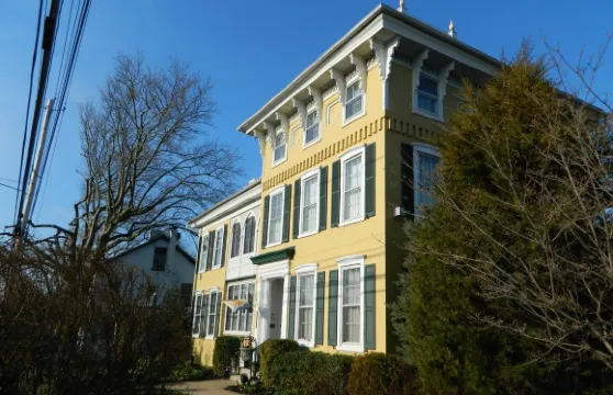 EJ鮑曼住宿加早餐旅館