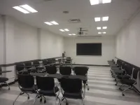 University of Toronto - New College Residence - Wilson Hall Residence โรงแรมในโตรอนโต
