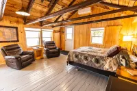 Pond's Resort Hotels in Ludlow