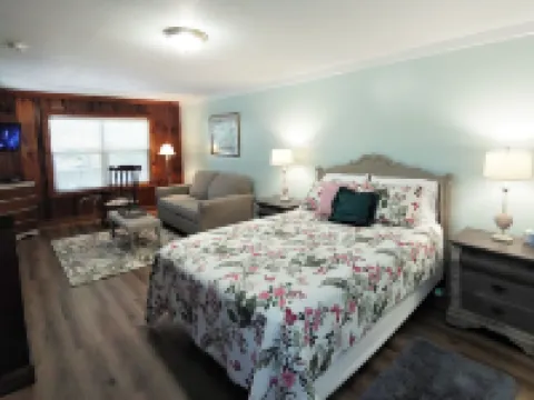 McKinley Edwards Inn Hotels in Swain County