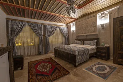 Underground Cave Suites Hotel Hotel in zona Church Of St. John The Baptist