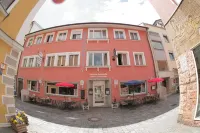 Gasthof Wimmer Weissbräu فنادق في Kirchdorf
