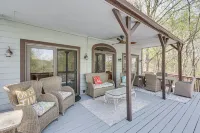 Charming Cottage: Steps to Lake Wandawega! - 2-Star
