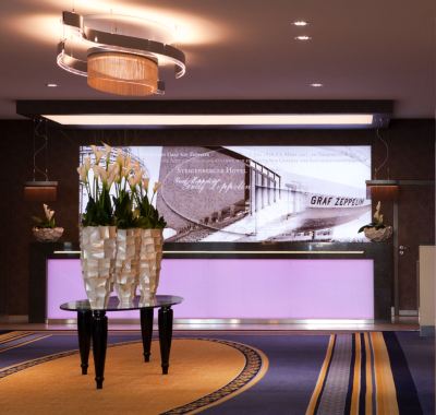 フロントデスク シュタイゲンベルガー グラフ ツェッペリンの写真