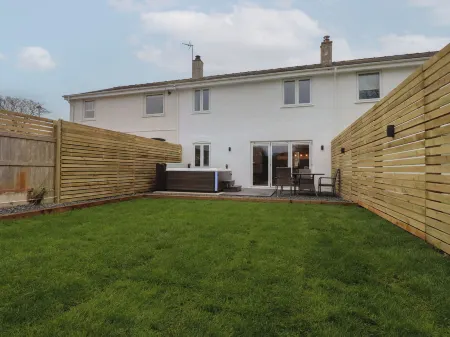 Sea Cliff Отели в г. Морфа Нефин