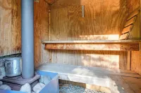 10-Acre Kingston Getaway Sauna and Fire Pit - WiFi