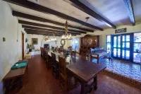 Loba Luna Bed & Breakfast Hotels in Rio Rancho