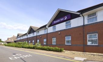 Premier Inn Bristol South