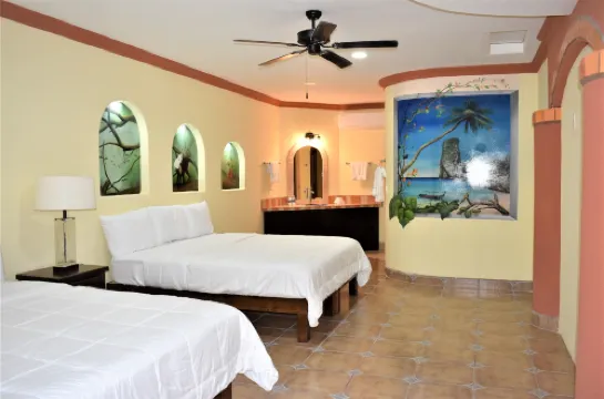 Hacienda Monarcas Resort